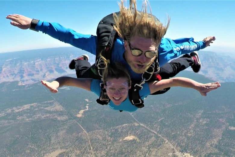 Saut en parachute en tandem