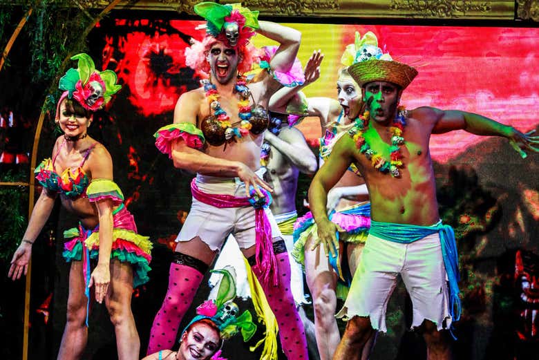 Le spectacle Zombie Burlesque